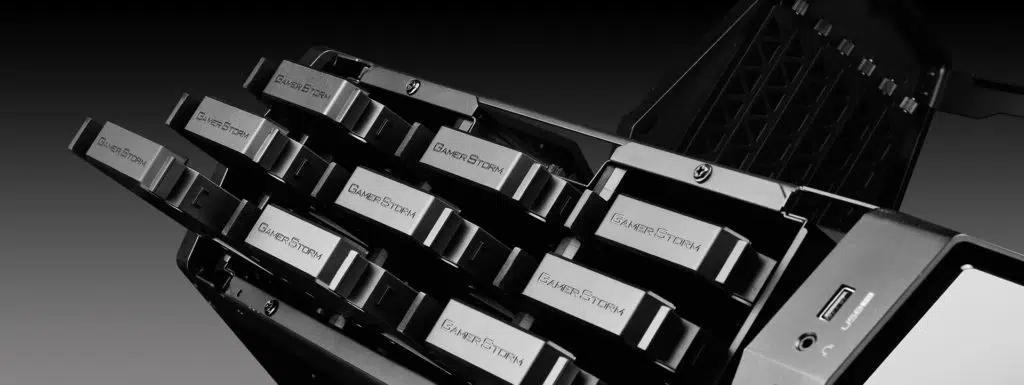 DeepCool QuadStellar Review de la 1ª caja de PC inteligente DeepCool QuadStellar Discos